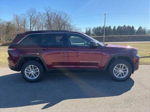 2026 Jeep Grand Cherokee GRAND CHEROKEE LAREDO 4X4 2026 Jeep Grand Cherokee GRAND CHEROKEE LAREDO 4X4