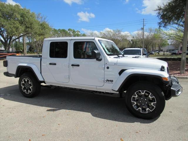2026 Jeep Gladiator GLADIATOR SAHARA 4X4