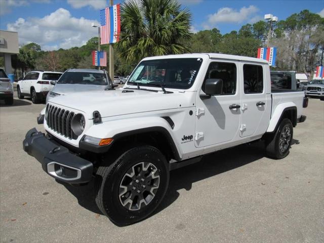 2026 Jeep Gladiator GLADIATOR SAHARA 4X4