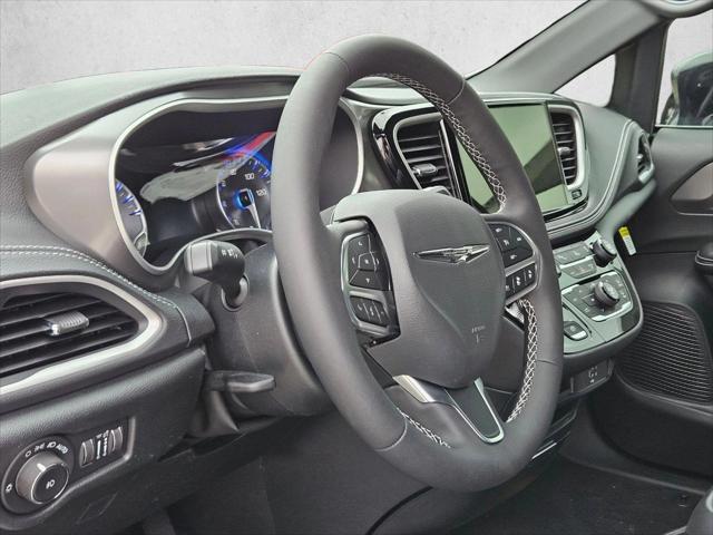 2026 Chrysler Pacifica PACIFICA SELECT 2026 Chrysler Pacifica PACIFICA SELECT