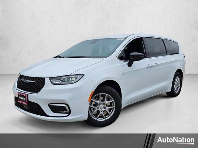 2026 Chrysler Pacifica Select for sale in North Richland Hills, TX