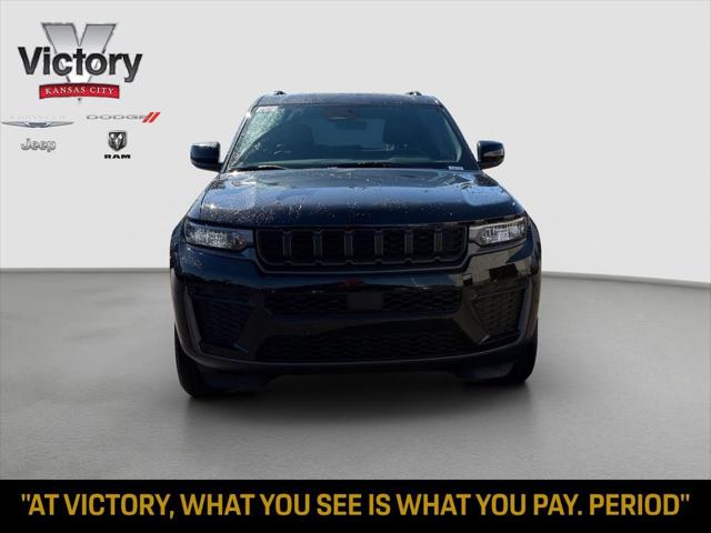 2026 Jeep Grand Cherokee GRAND CHEROKEE LAREDO ALTITUDE 4X4