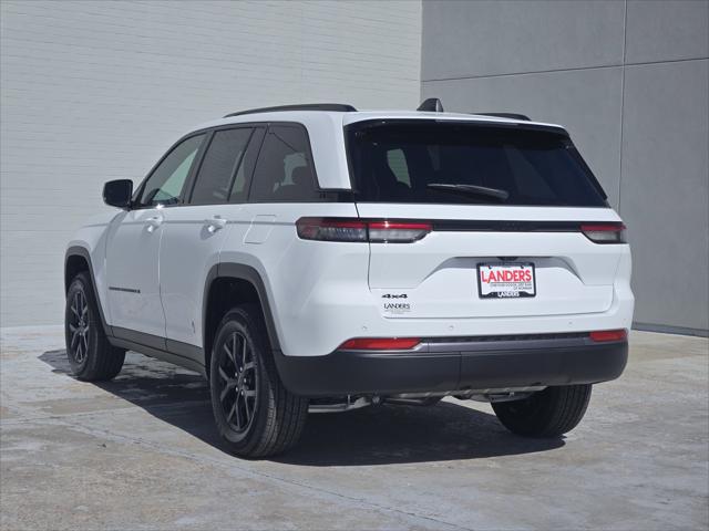 2026 Jeep Grand Cherokee GRAND CHEROKEE LAREDO ALTITUDE 4X4