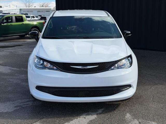 2026 Chrysler Voyager VOYAGER LX