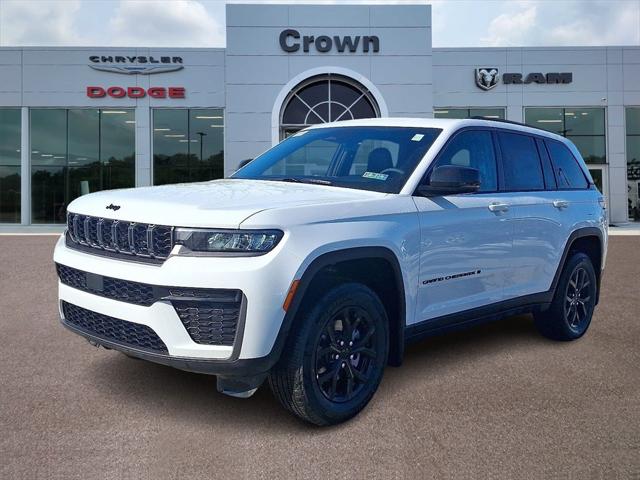 2026 Jeep Grand Cherokee GRAND CHEROKEE LAREDO ALTITUDE 4X4