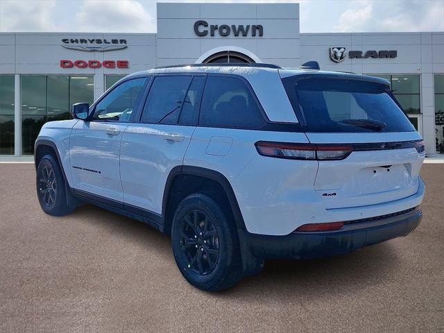 2026 Jeep Grand Cherokee GRAND CHEROKEE LAREDO ALTITUDE 4X4