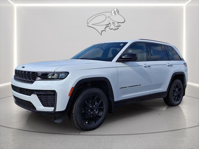 2026 Jeep Grand Cherokee GRAND CHEROKEE LAREDO ALTITUDE 4X4 2026 Jeep Grand Cherokee GRAND CHEROKEE LAREDO ALTITUDE 4X4