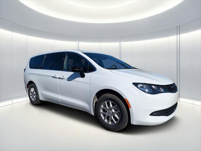 2026 Chrysler Voyager VOYAGER LX