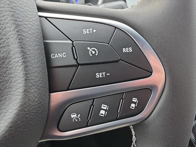 2026 Chrysler Voyager LX