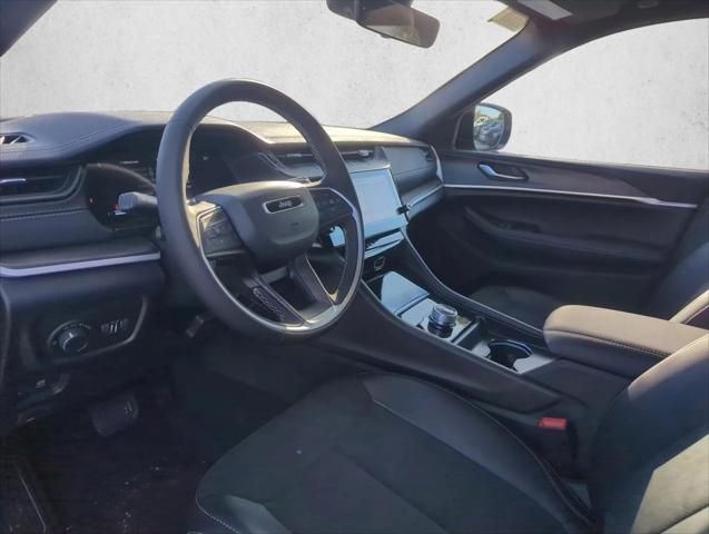 2026 Jeep Grand Cherokee GRAND CHEROKEE LAREDO ALTITUDE 4X2