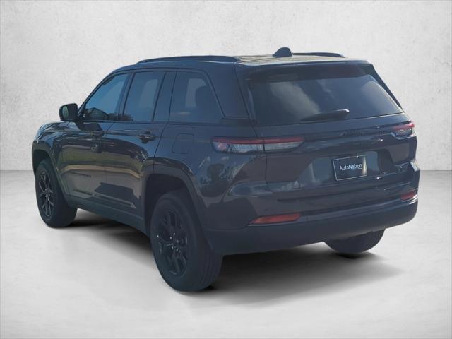 2026 Jeep Grand Cherokee Altitude 4x2