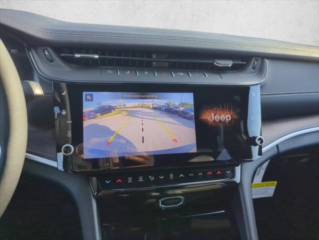 2026 Jeep Grand Cherokee Altitude 4x2