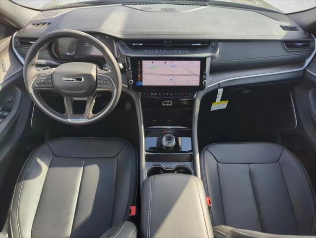 2026 Jeep Grand Cherokee Limited 4x2