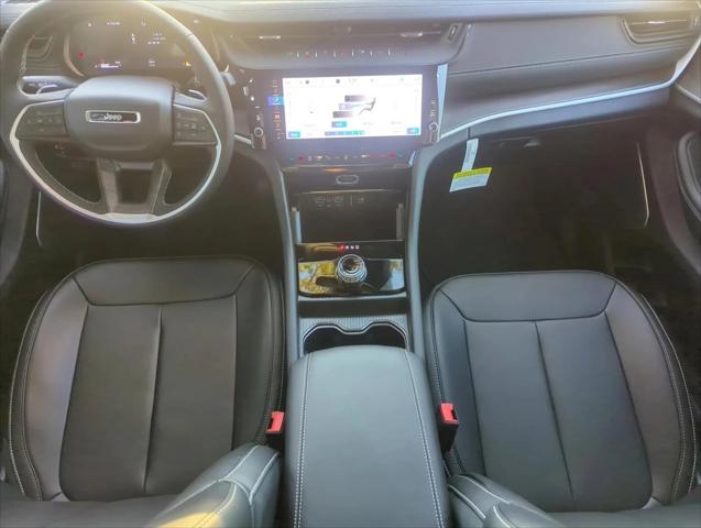 2026 Jeep Grand Cherokee Limited 4x2