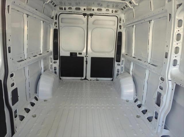 2026 Ram ProMaster Cargo Van Tradesman High Roof 159" WB w/Pass Seat