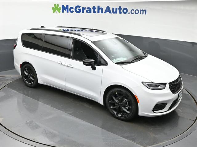 2026 Chrysler Pacifica PACIFICA LIMITED