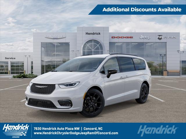2026 Chrysler Pacifica Select for sale in Concord, NC