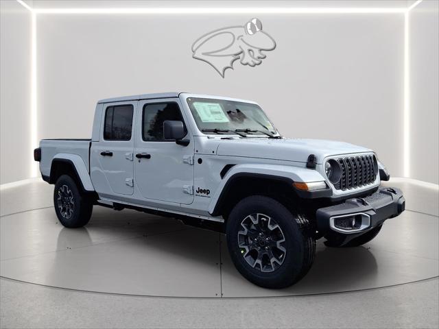 2026 Jeep Gladiator GLADIATOR SAHARA 4X4