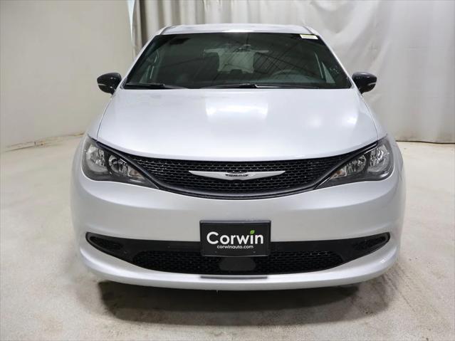 2026 Chrysler Voyager VOYAGER LX