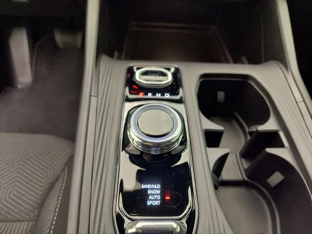 2026 Jeep Cherokee Laredo 4x4