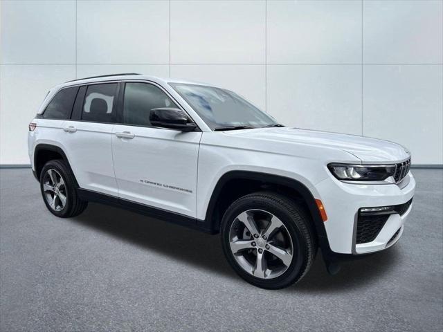2026 Jeep Grand Cherokee GRAND CHEROKEE LIMITED 4X4 2026 Jeep Grand Cherokee GRAND CHEROKEE LIMITED 4X4