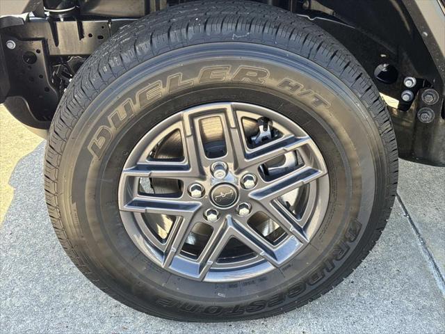 2026 Jeep Gladiator GLADIATOR SPORT S 4X4 2026 Jeep Gladiator GLADIATOR SPORT S 4X4