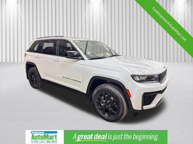 2026 Jeep Grand Cherokee GRAND CHEROKEE LAREDO ALTITUDE 4X4 2026 Jeep Grand Cherokee GRAND CHEROKEE LAREDO ALTITUDE 4X4