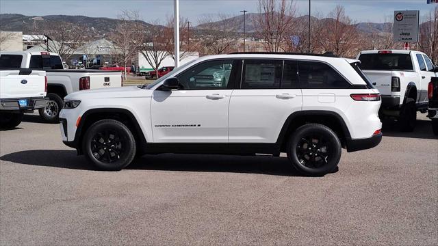 2026 Jeep Grand Cherokee GRAND CHEROKEE LAREDO ALTITUDE 4X4