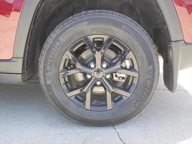 2026 Jeep Grand Cherokee Altitude 4x4