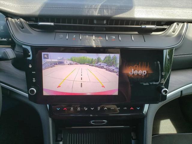 2026 Jeep Grand Cherokee Altitude 4x4