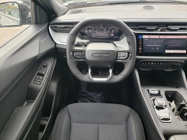 2026 Jeep Cherokee Laredo 4x4