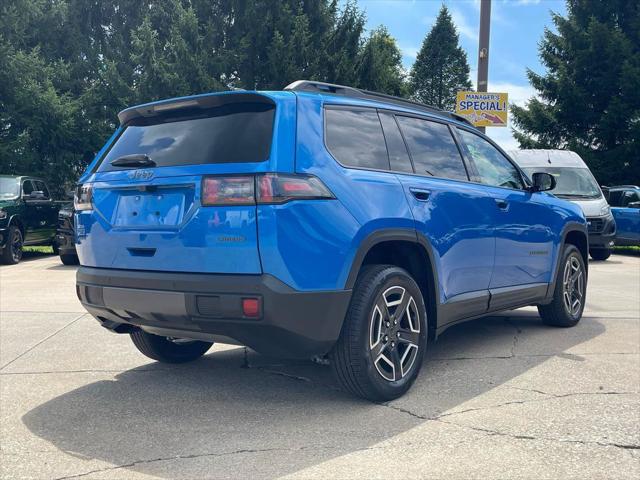 2026 Jeep Cherokee CHEROKEE LAREDO 4X4