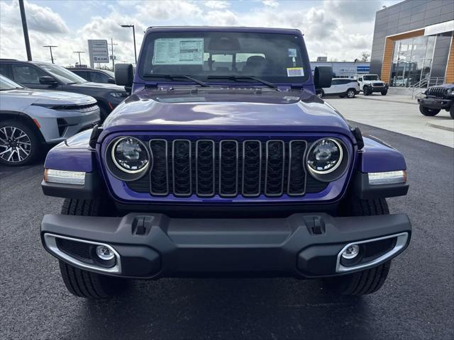 2026 Jeep Gladiator GLADIATOR SAHARA 4X4