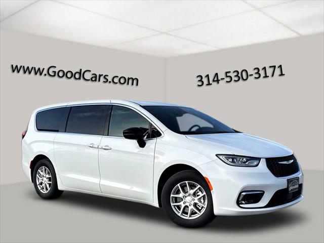 2026 Chrysler Pacifica PACIFICA SELECT