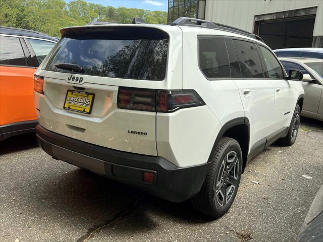 2026 Jeep Cherokee Laredo