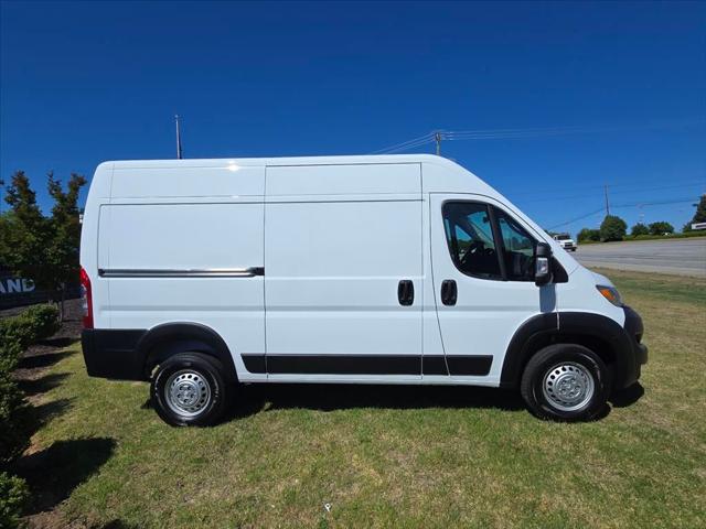 2026 RAM Ram ProMaster RAM PROMASTER 1500 TRADESMAN CARGO VAN HIGH ROOF 136 WB