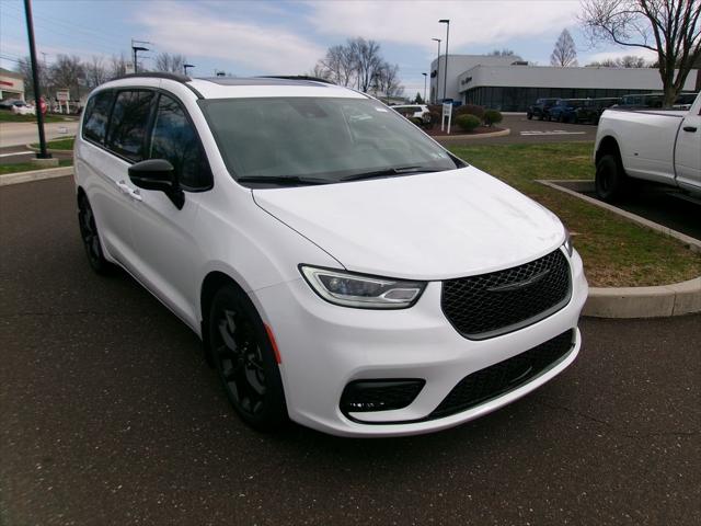 2026 Chrysler Pacifica PACIFICA LIMITED 2026 Chrysler Pacifica PACIFICA LIMITED
