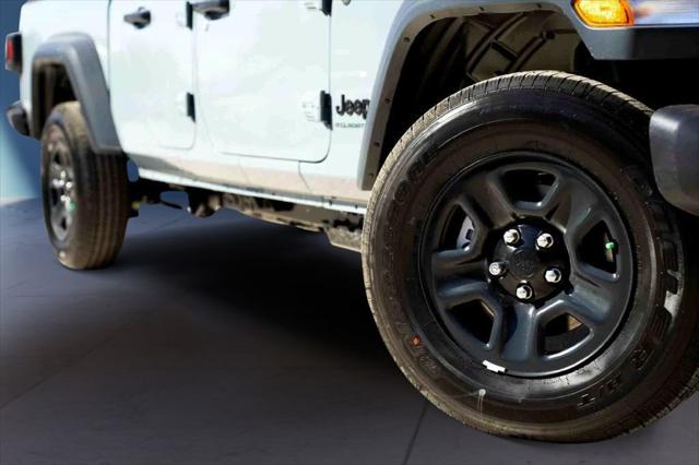 2026 Jeep Gladiator GLADIATOR SPORT 4X4