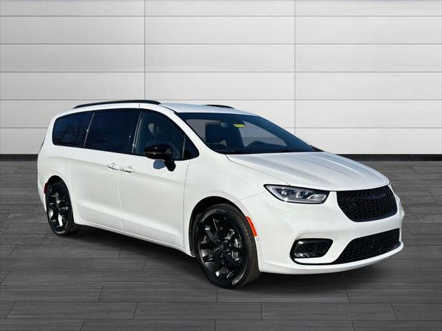 2026 Chrysler Pacifica PACIFICA SELECT