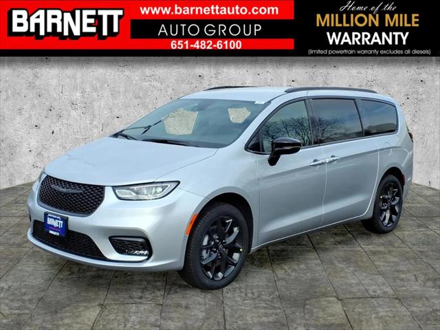 2026 Chrysler Pacifica PACIFICA SELECT AWD