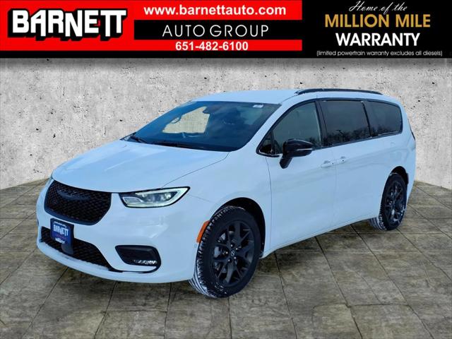 2026 Chrysler Pacifica PACIFICA SELECT AWD