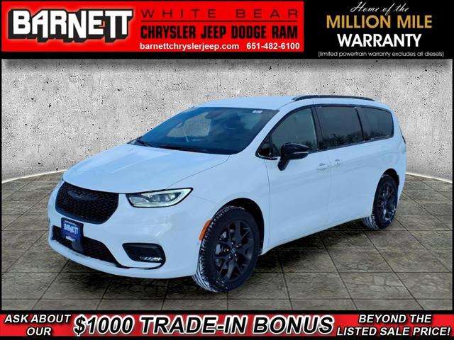 2026 Chrysler Pacifica PACIFICA SELECT AWD