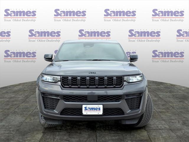 2026 Jeep Grand Cherokee GRAND CHEROKEE LAREDO ALTITUDE 4X2