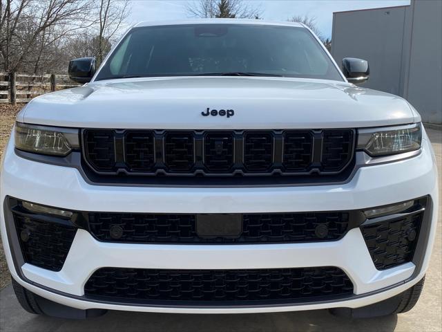 2026 Jeep Grand Cherokee GRAND CHEROKEE LIMITED RESERVE 4X4