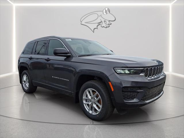 2026 Jeep Grand Cherokee GRAND CHEROKEE LAREDO X 4X4