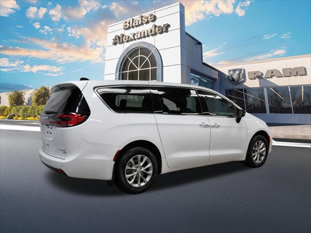2026 Chrysler Pacifica PACIFICA LIMITED AWD