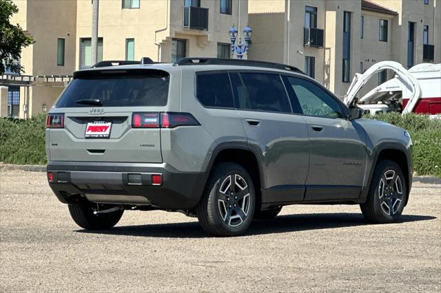 2026 Jeep Cherokee Laredo 4x4
