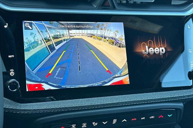 2026 Jeep Cherokee Laredo 4x4
