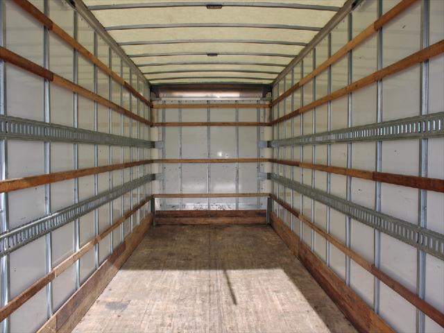 2025 Isuzu FTR Unknown