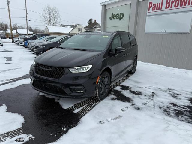 2026 Chrysler Pacifica PACIFICA LIMITED AWD